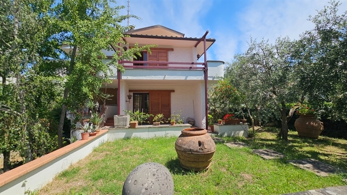 Villa-Rif.